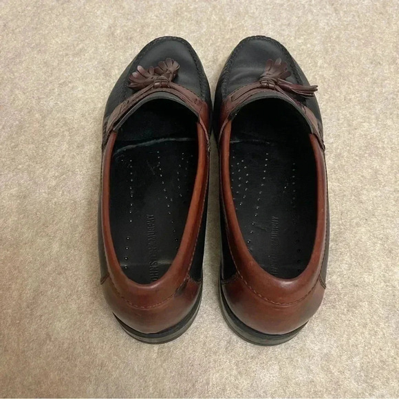 Johnston & Murphy Black Brown Leather Tassel Slip On Loafers Mens size 10.5M - Picture 8 of 10